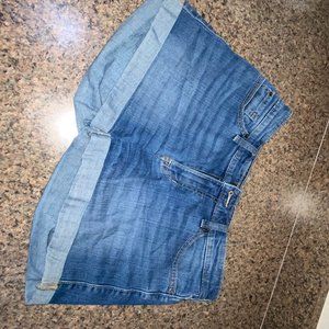 Old Navy Sexy Boyfriend Short